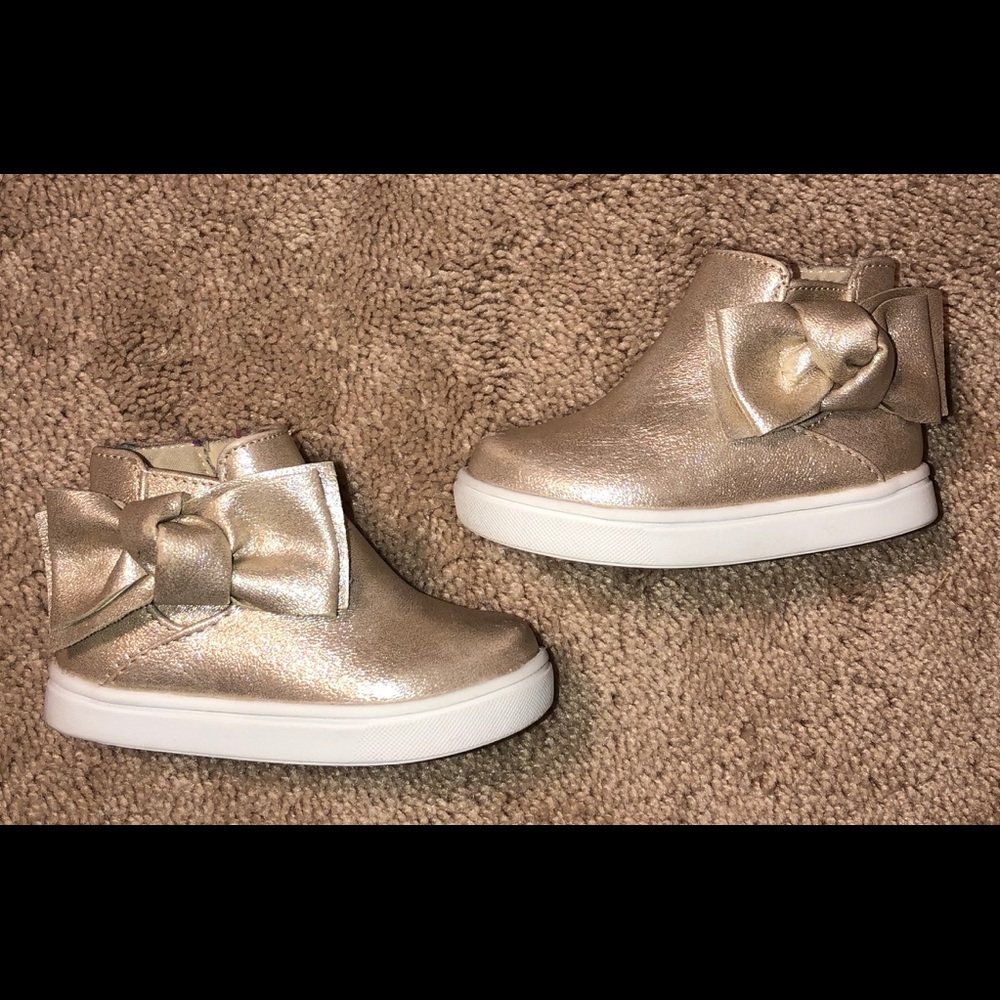 Cat & Jack Gold Bow Hi Top Sneakers, Size 6T